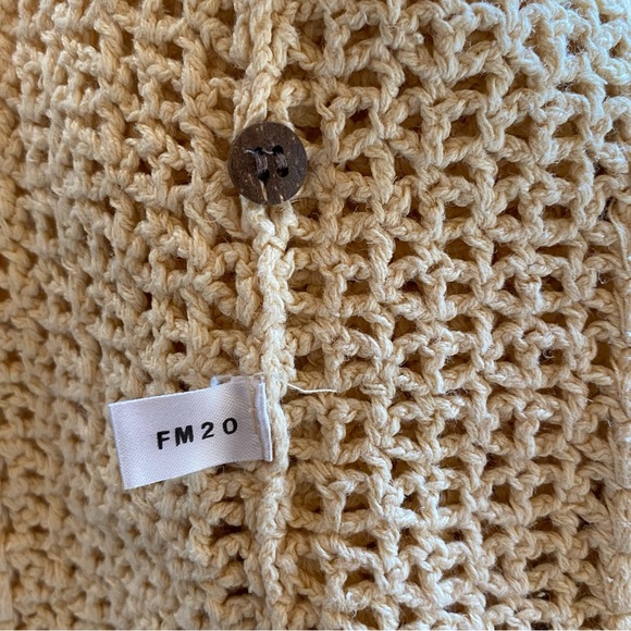L.L. Bean Vintage golden beige linen & cotton crocheted sweater, size XL - Picture 7 of 8